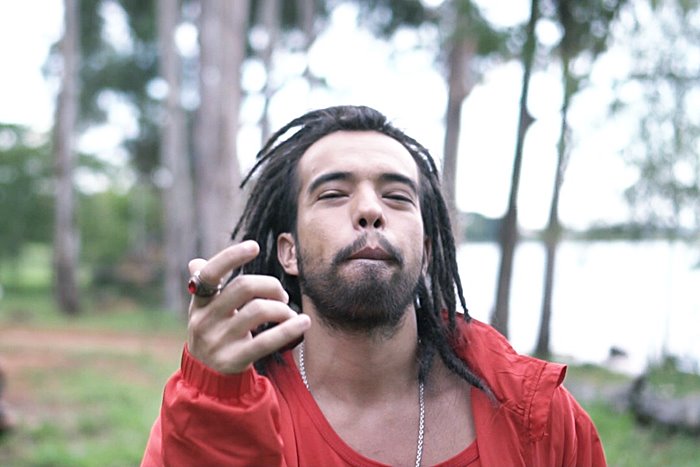 Rapper Maikin RJ lança primeira mixtape intitulada ''Sucesso''