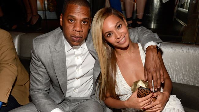 “Jay Z e Beyoncé: um dos casais mais poderosos do mundo”