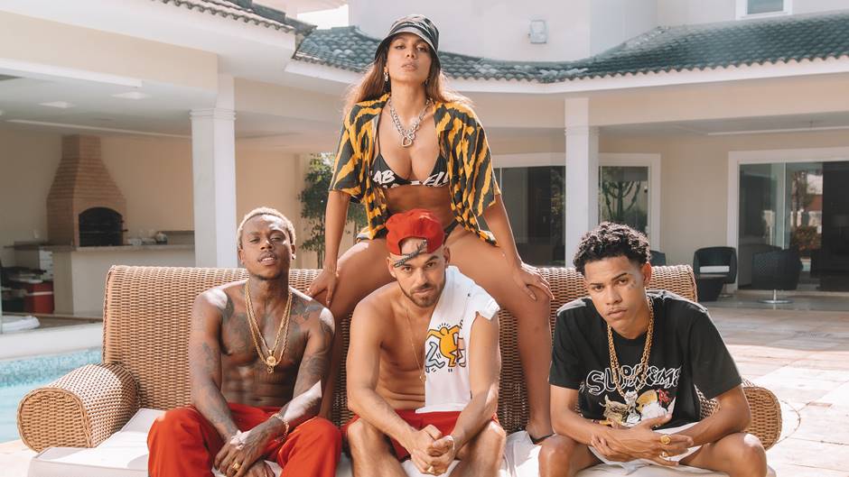 Papatinho, Anitta, Dfideliz e Bin - Foto Divulgação