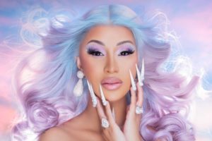 CARDI B RETORNA COM “UP”