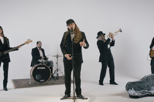MC Sid lança o clipe da música