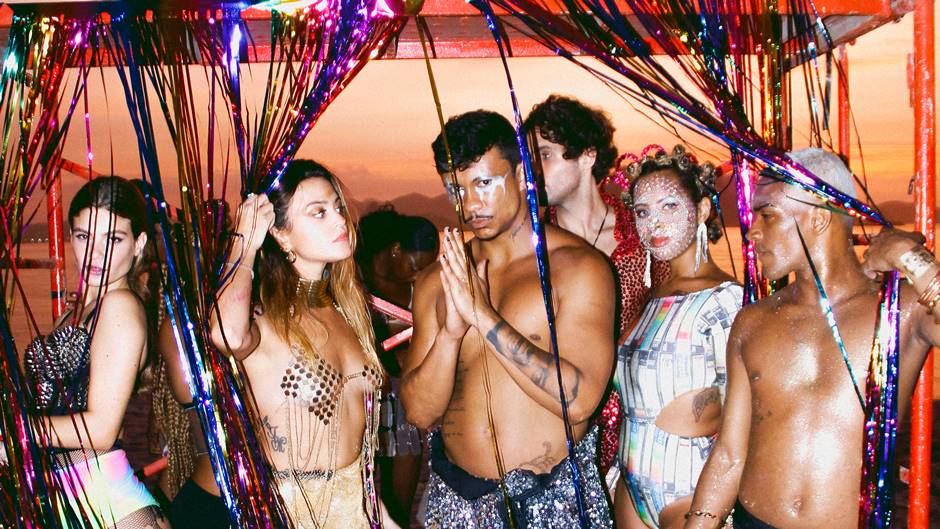 O sucesso de Xamã está alinhado com os astros! No dia em que a Lua entra em Sagitário, um dos maiores rappers do país lança nesta quinta-feira, ao meio-dia, o clipe de
