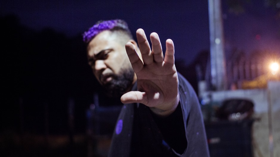 O produtor juntou 14 artistas para seu novo trabalho em formato de EP e que faz parte de uma trilogia, onde
