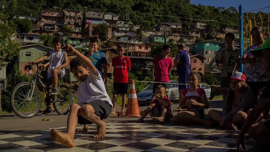 A partir desta sexta-feira, 25, as cidades de São José do Rio Preto, Araraquara, Jales e Franca dividem o protagonismo do 1º Hip Hop em Ação Maratona Urbana