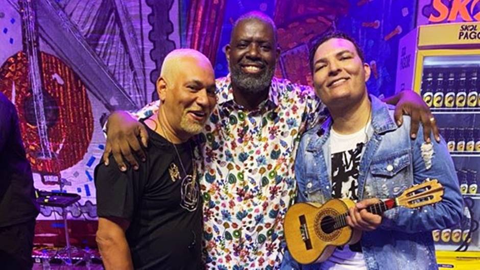 Nesta sexta-feira, 04 de junho, Péricles disponibilizou em todas as plataformas de streaming um compilado da live “Minha História – Onde Tudo Começou”.