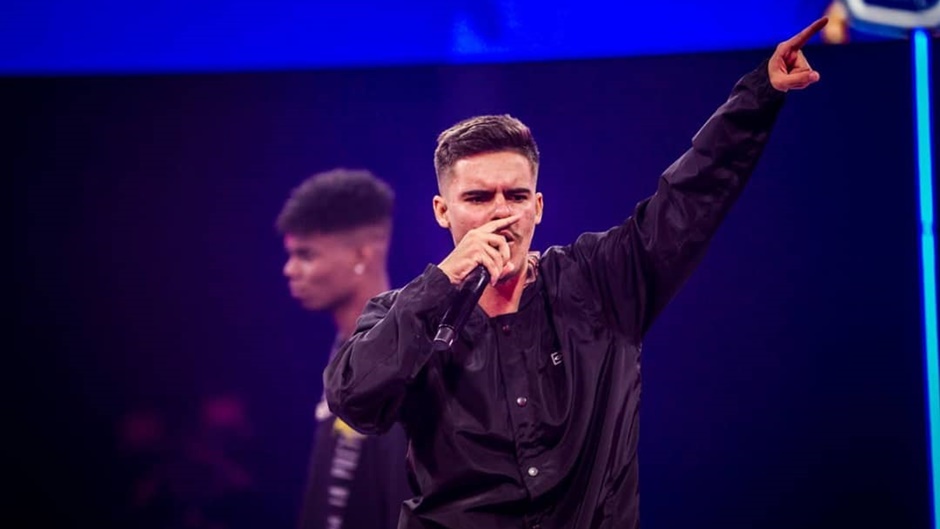 Aos 19 anos, Mc Fampa é o primeiro carioca a conquistar o terceiro lugar no pódio da Red Bull Francamente!