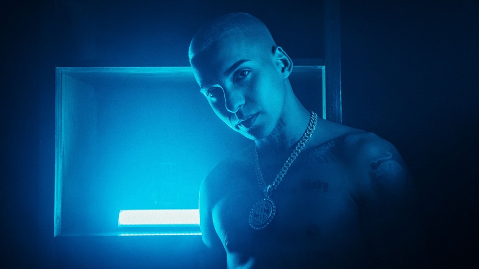 Chega às plataformas digitais nesta sexta-feira (20),