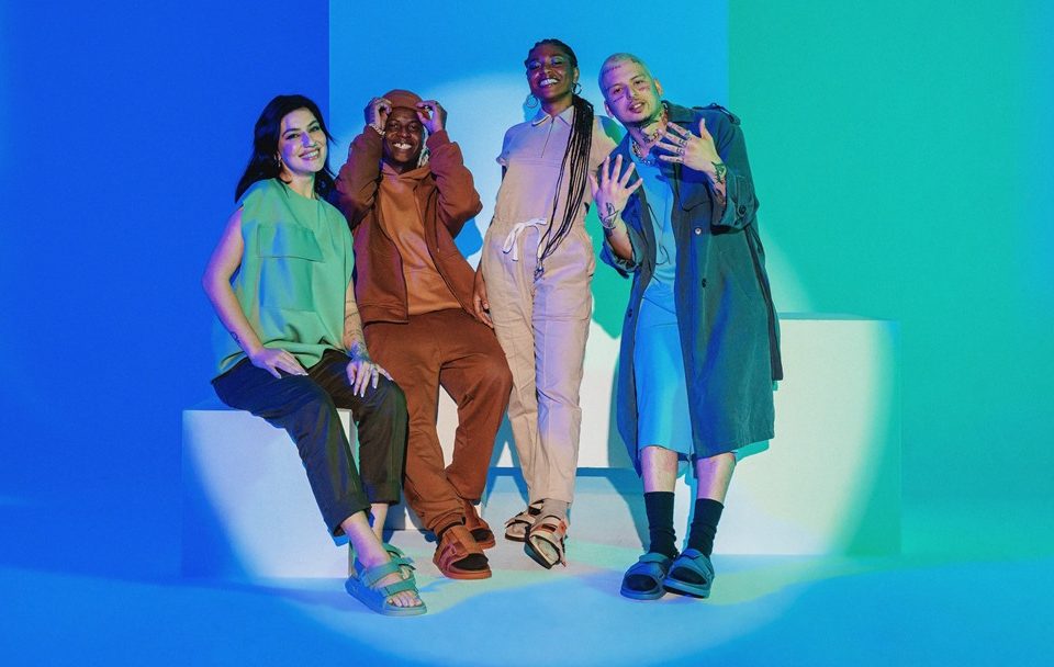 Em campanha da coleção Flow Colors, Rider retrata a relação entre moda e música