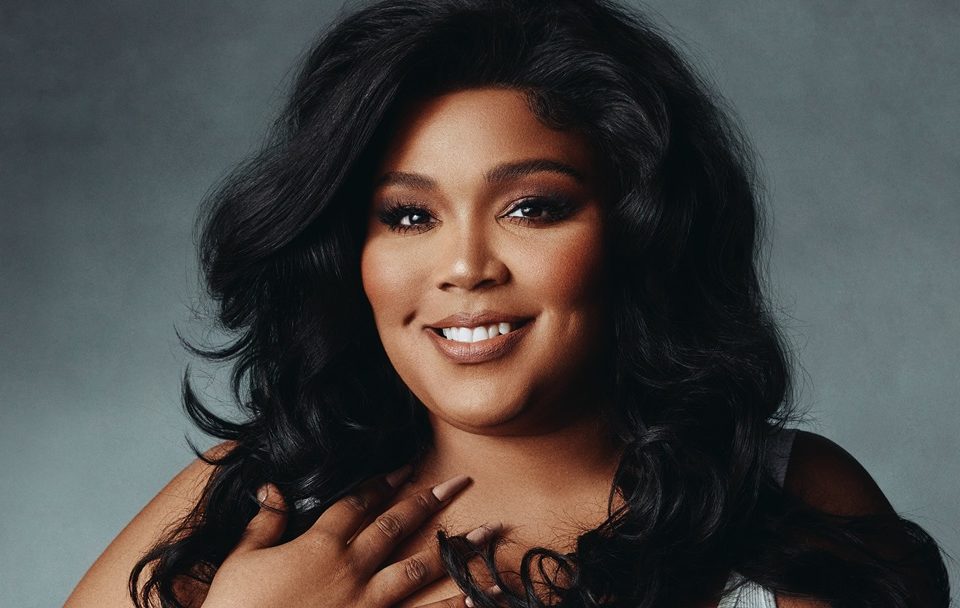 Lizzo lança aguardado álbum 