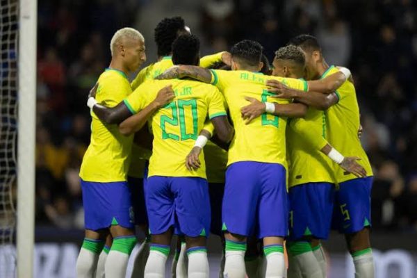 A pressão pode ajudar o Brasil a beira da estreia na Copa