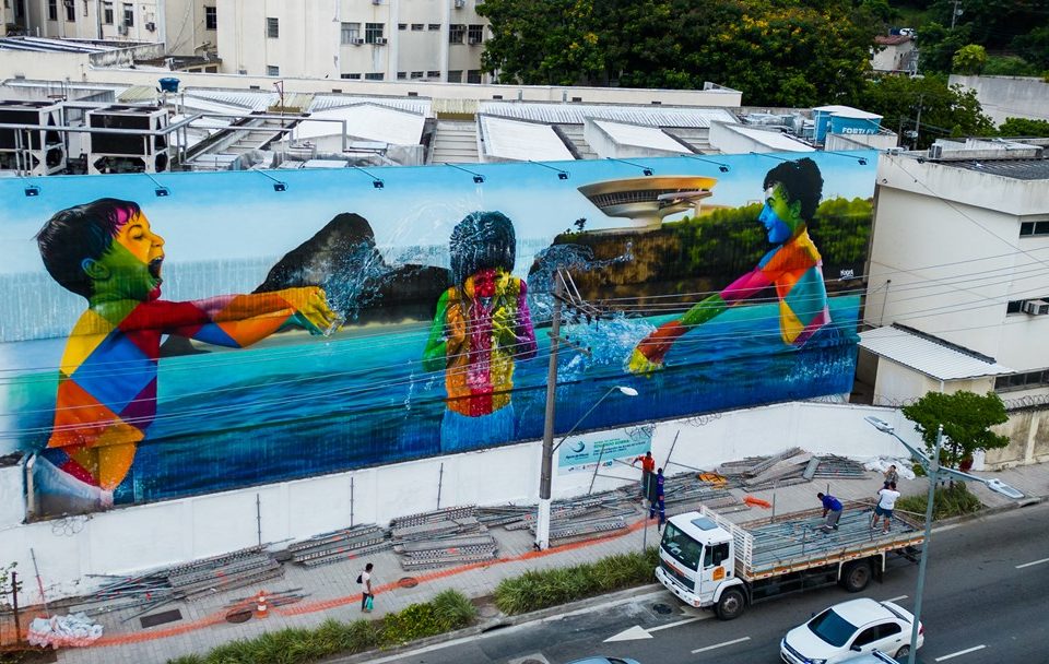 Novo mural de Eduardo Kobra é apresentado em Niterói