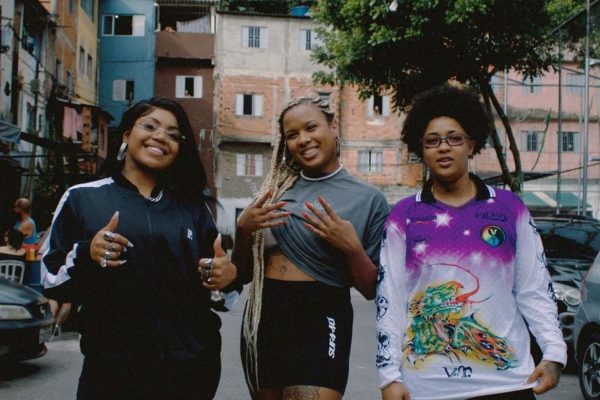 Tropa do Bruxo reúne Clara Lima, MC Luanna e Duquesa no single ‘Donas do Jogo 2’