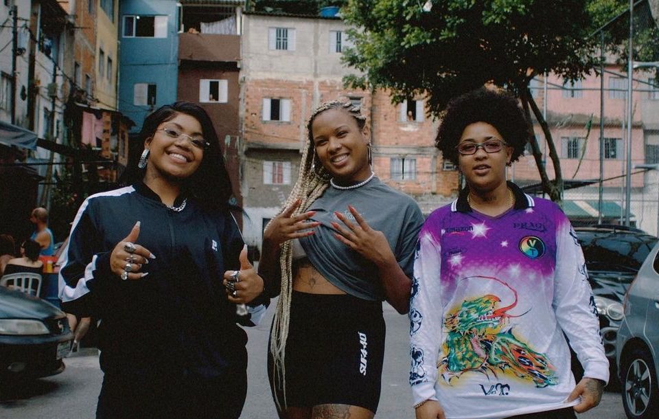 Tropa do Bruxo reúne Clara Lima, MC Luanna e Duquesa no single ‘Donas do Jogo 2’