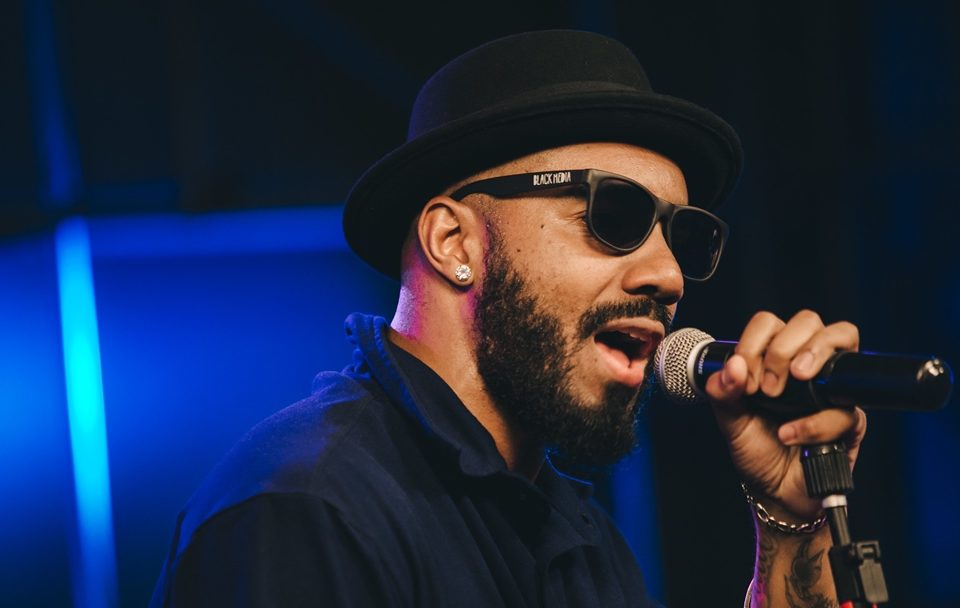 Felipe Flip lança nova versão do álbum
