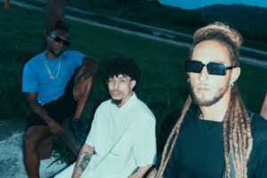 Pelé Milflows, Choice e Filipe Rasta no clipe de “Destino” - Divulgação 1KILO