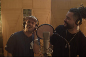 Túlio e Tales de Polli, vocalista do Maneva (Divulgação)