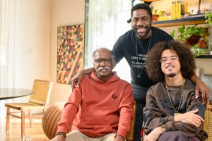 Dom Filó, Lázaro Ramos e L7nnon. Créditos: Ana Paula Amorim