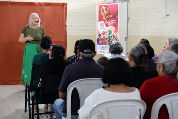 PROJETO CHÁ LITERÁRIO - CECON BRAZLÂNDIA
